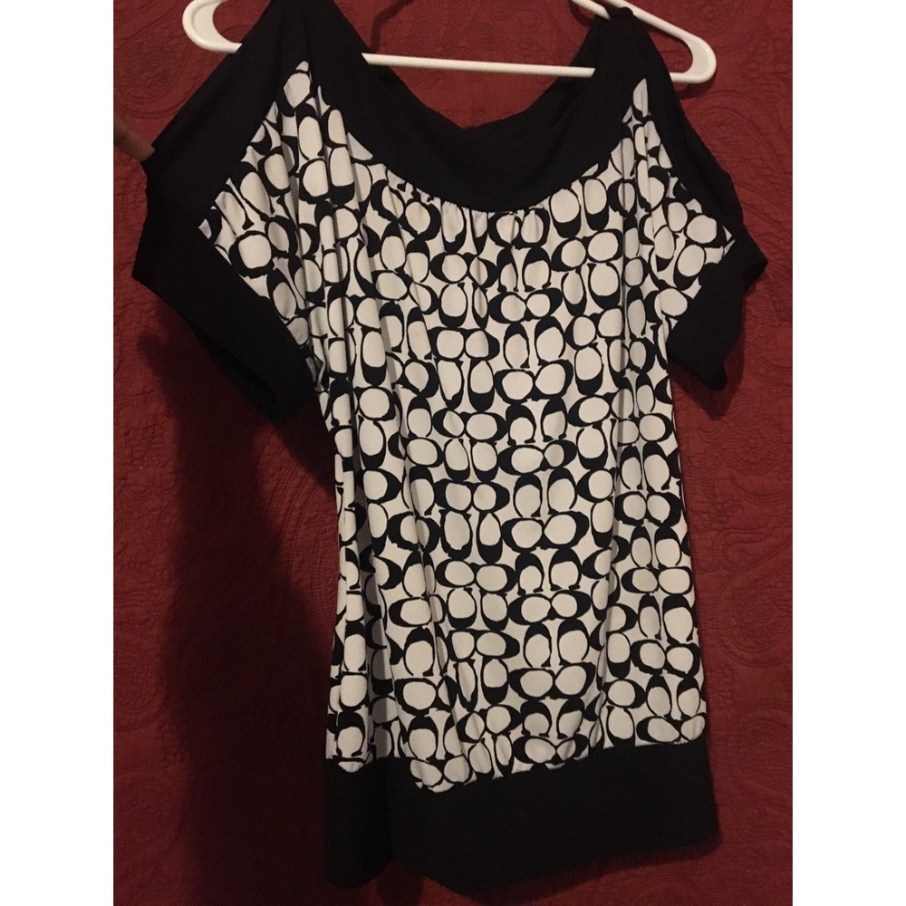 Coach shoulder cut out shirt